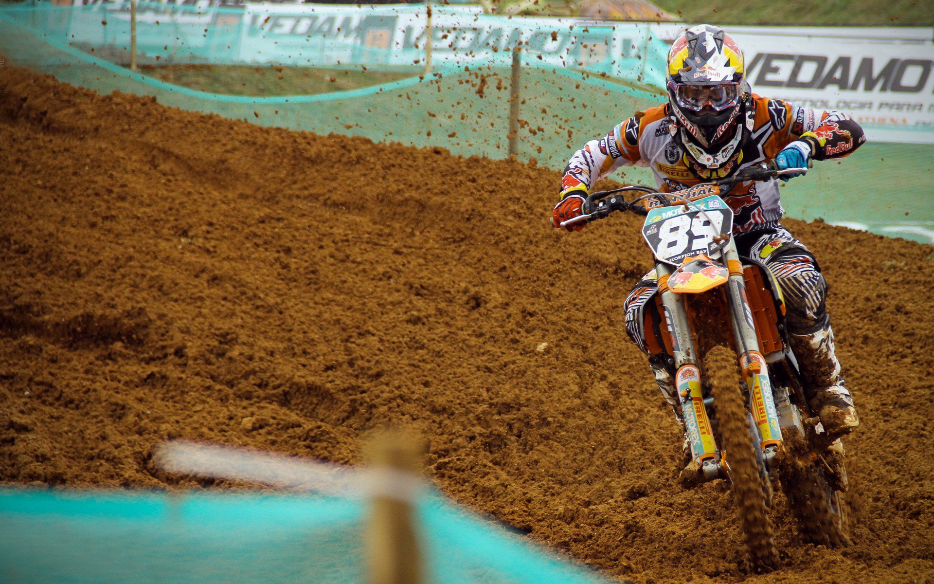 “萨尔·巴赫的爆发力，助力南非羚羊队破纪录”