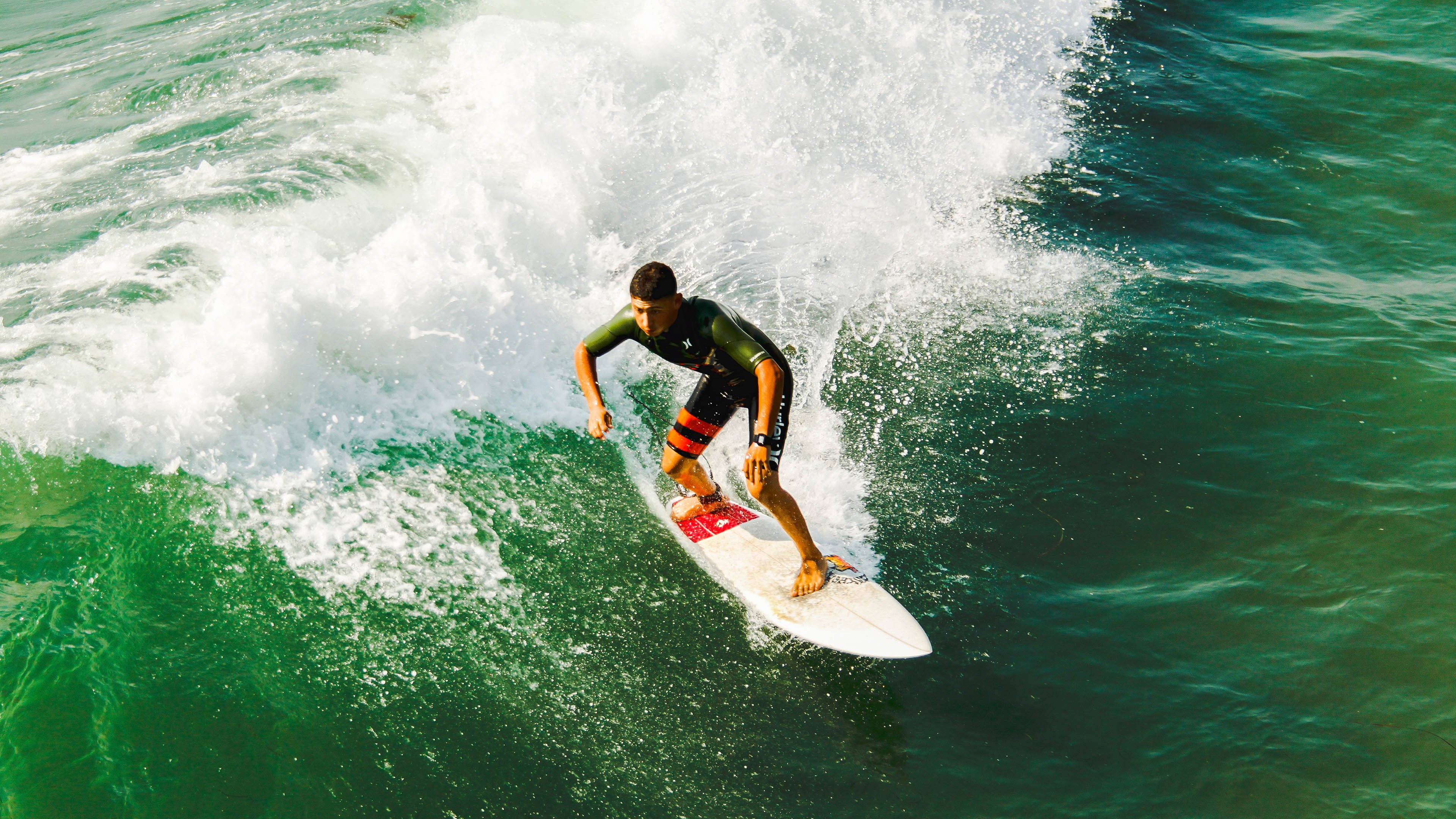 “阿根廷美洲狮队的‘铁血防守’：马丁·高尔西的战术创新”